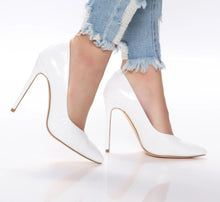 Load image into Gallery viewer, Sip and Design (March 2, 2024)3pm-6pm