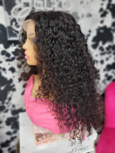 Load image into Gallery viewer, 22&quot; Deepwave Lacefront Wig
