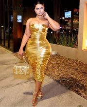 Load image into Gallery viewer, Metallic Strapless Scrunch Dress
