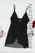 Load image into Gallery viewer, 2pc Black Lace Babydoll Set
